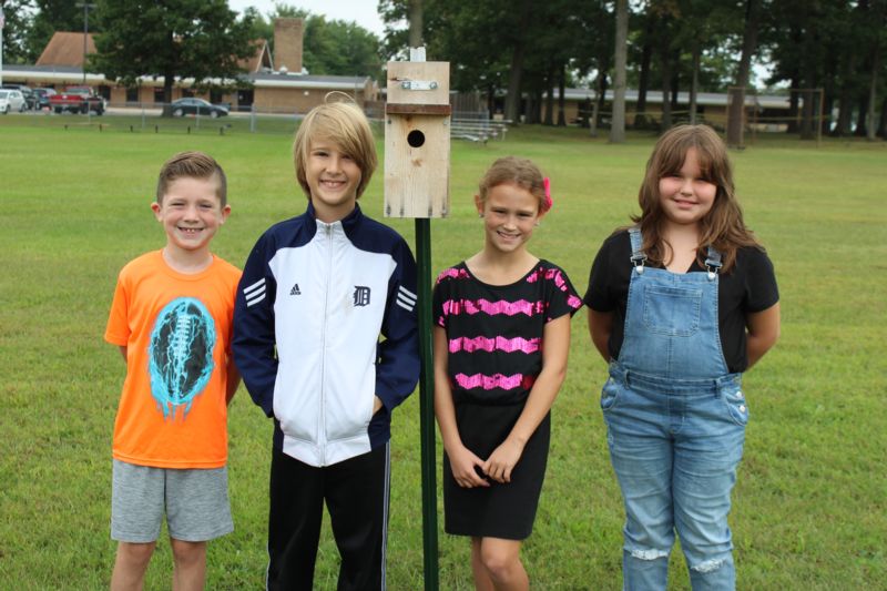 Raisinville Students with Birdfeeders